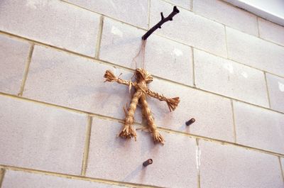 Raffia puppet, Losing the Plot, 2024